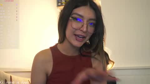 Snapshot of call_me_rosie chatting on February 23, 6:17 am online show from February 23, 6:17 am