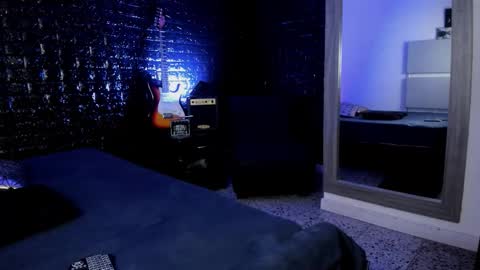 calliope_dark online show from October 23, 1:45 pm