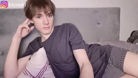 Nick online show from April 1, 10:28 pm