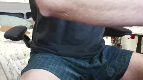 callmeroger33 online show from February 2, 4:58 pm