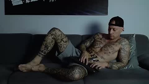 Calvin  online show from October 6, 11:55 pm