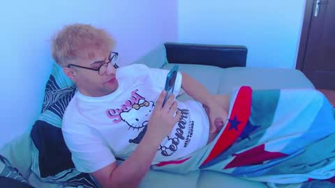 Calvinjohnlad online show from January 16, 9:05 am