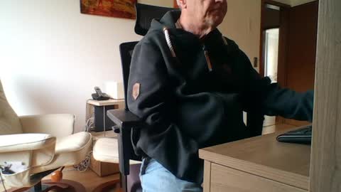 camcologne online show from March 24, 10:10 am