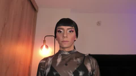 Cameron online show from December 15, 2:18 am