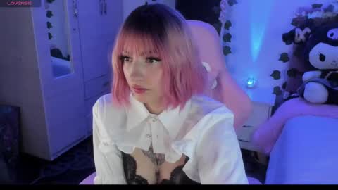 Snapshot of cami_mila99 chatting on March 4, 5:32 am CAMI online show from March 4, 5:32 am