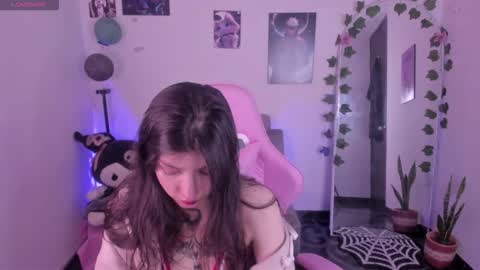 Snapshot of cami_mila99 chatting on October 12, 10:55 pm CAMI online show from October 12, 10:55 pm