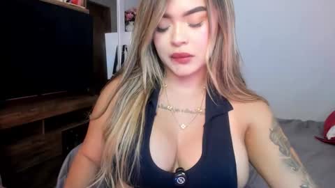 camijhonss online show from November 15, 3:52 am