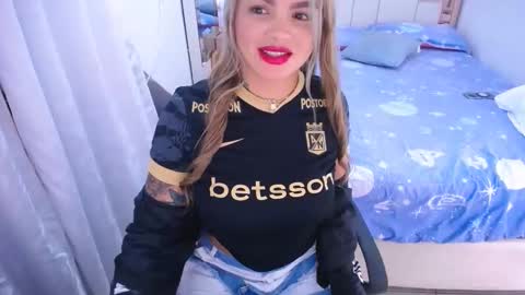   online show from December 18, 7:03 am