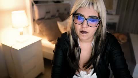 Camila buitrago online show from October 11, 4:17 am