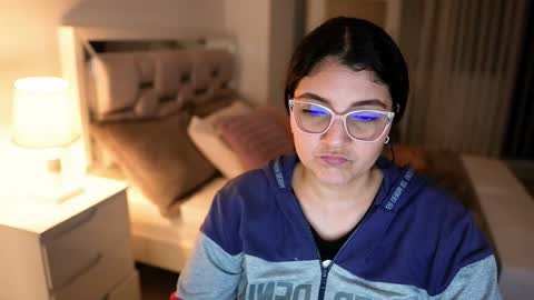 Camila buitrago online show from December 1, 1:58 am