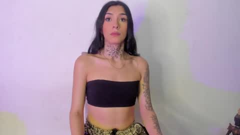  s online show from April 7, 3:30 am