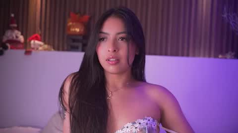 Camila online show from February 25, 3:43 am