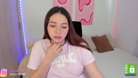  C A M I  online show from January 15, 9:41 pm