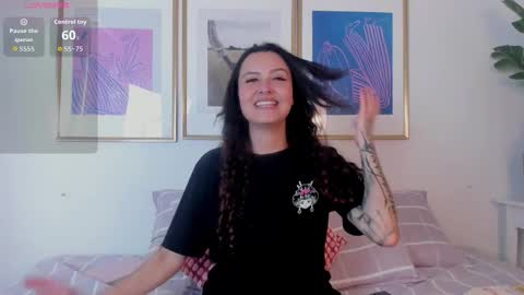 CAMI 3 online show from January 9, 5:18 pm