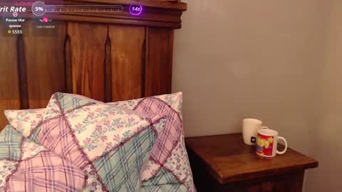 camilacarter online show from October 6, 5:03 am