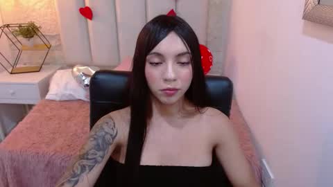 Cami online show from February 16, 7:45 pm