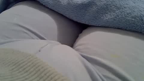 Snapshot of camilaperes69 chatting on September 19, 12:59 am flash 50 tokens BIG CLIT tits pussy. masturbation big clit 150 tokens fingers inside pussy 1000 tk pump big clit 300 tk online show from September 19, 12:59 am