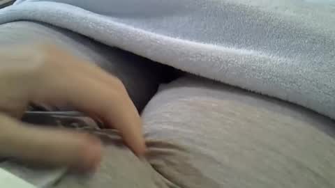 Snapshot of camilaperes69 chatting on October 15, 4:08 pm flash 50 tokens BIG CLIT tits pussy. masturbation big clit 150 tokens fingers inside pussy 1000 tk pump big clit 300 tk online show from October 15, 4:08 pm
