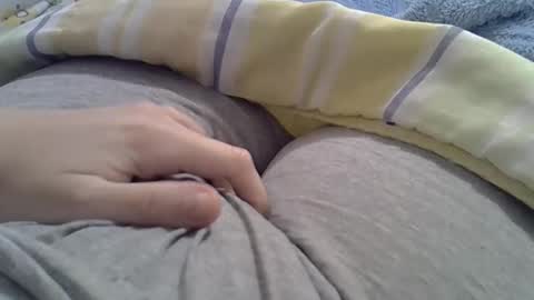 Snapshot of camilaperes69 chatting on October 5, 2:53 am flash 50 tokens BIG CLIT tits pussy. masturbation big clit 150 tokens fingers inside pussy 1000 tk pump big clit 300 tk online show from October 5, 2:53 am