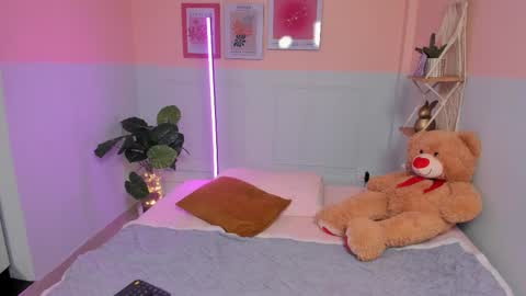 Camila  online show from December 5, 5:17 am