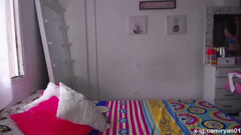 Snapshot of camilaryan chatting on January 9, 8:44 pm X IGcamiryan01 online show from January 9, 8:44 pm