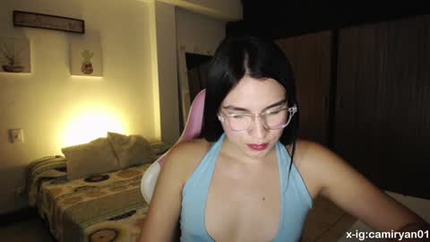 Snapshot of camilaryan chatting on February 26, 1:46 am X IGcamiryan01 online show from February 26, 1:46 am