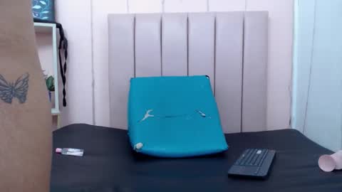 camilawilliams707rs online show from January 14, 3:36 am