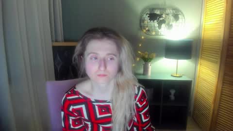 camilladreamer online show from April 5, 12:07 am