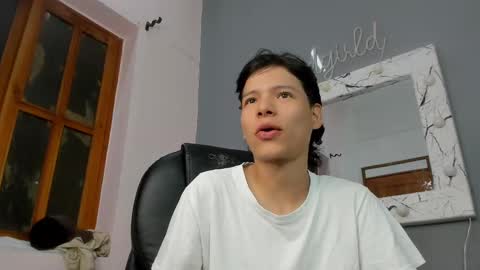 Snapshot of camillo_virgil chatting on October 8, 10:54 am Camillo Virgil online show from October 8, 10:54 am