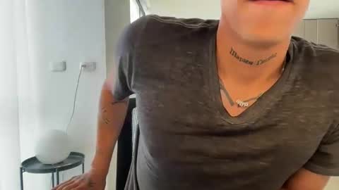 camilo online show from February 24, 3:48 pm