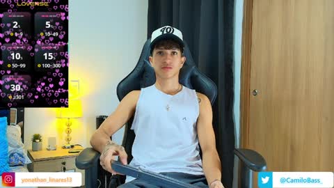 Camilo Bass online show from April 1, 1:39 am