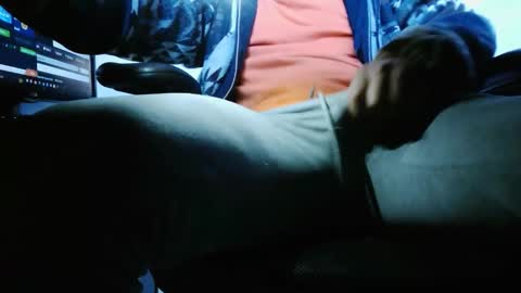 camiloincubo305064 online show from November 12, 12:29 pm