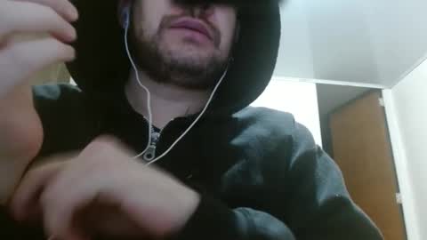 Snapshot of camiloking17 chatting on October 10, 9:26 am camilo online show from October 10, 9:26 am