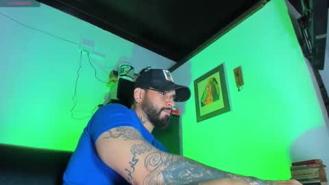 Snapshot of camilomayer chatting on September 28, 2:59 pm Camilo online show from September 28, 2:59 pm