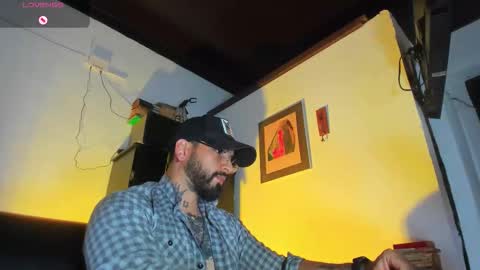 Snapshot of camilomayer chatting on September 24, 6:14 pm Camilo online show from September 24, 6:14 pm