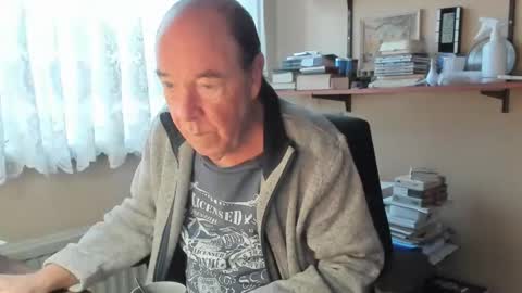 Cammee online show from February 13, 8:27 am