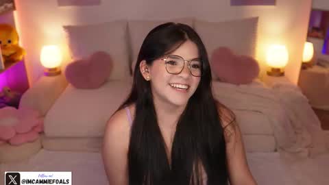   Lets reach 200 thumbs up  online show from February 16, 8:18 pm