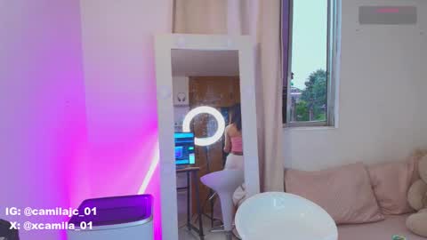 Laura Camila online show from October 10, 5:41 pm