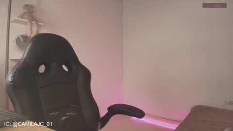 Laura Camila online show from March 17, 8:47 pm