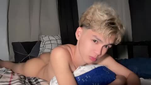 Ethan online show from February 28, 9:57 am