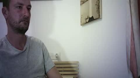 Mark online show from December 5, 6:06 pm