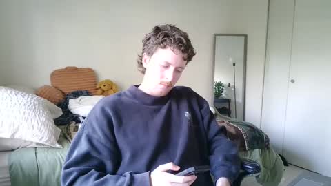 Devon online show from February 25, 9:48 pm