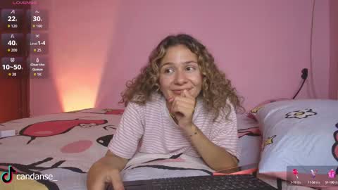 Snapshot of candase_ chatting on September 14, 1:41 am Candase online show from September 14, 1:41 am