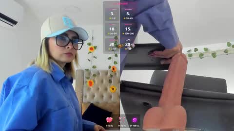 Candie  online show from September 24, 12:01 pm