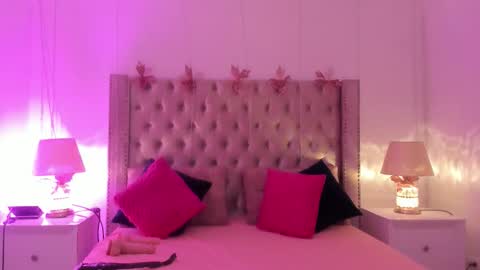 Candie  online show from February 21, 11:35 am