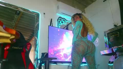 candy_aass online show from June 11, 9:24 pm