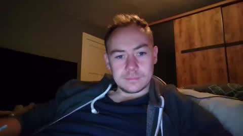 candy_boy_xoxo online show from March 28, 10:49 am