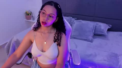 Candy online show from October 17, 7:07 pm