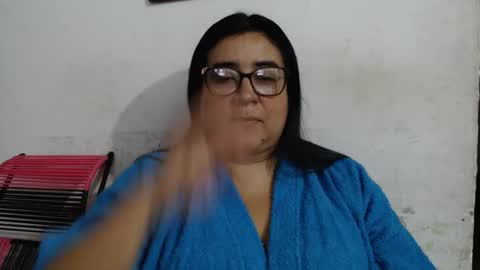 lucy online show from December 14, 2:00 am