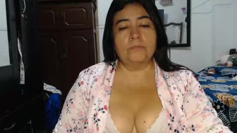 lucy online show from April 24, 10:23 pm